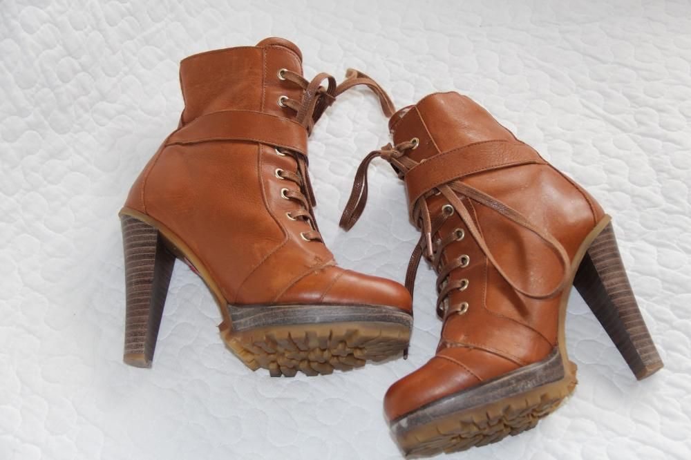 Stradivarius botki karmelowe ocieplane jak nowe 38