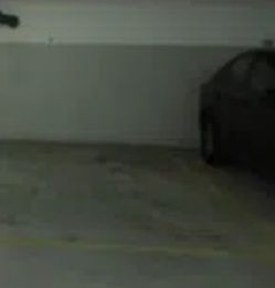 Aluga-se lugar de Garagem