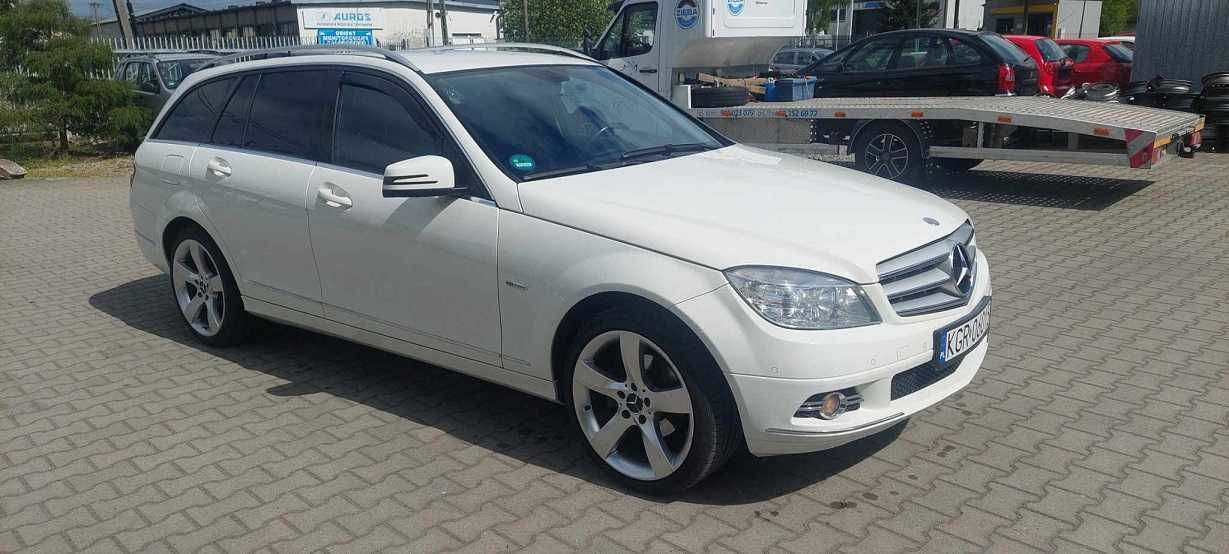 Piękny W204 kompressor AVANTGARDE BlueEfficiency AUTOMAT !