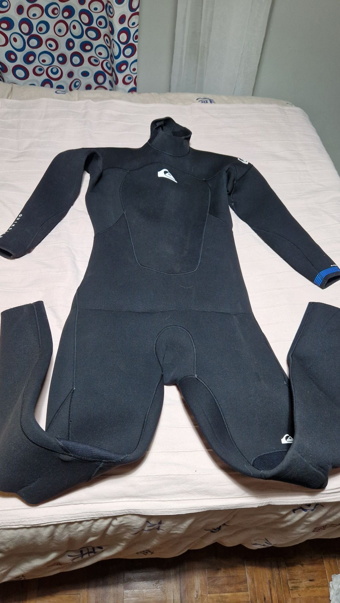 Fatos  surf quicksilver e billabong