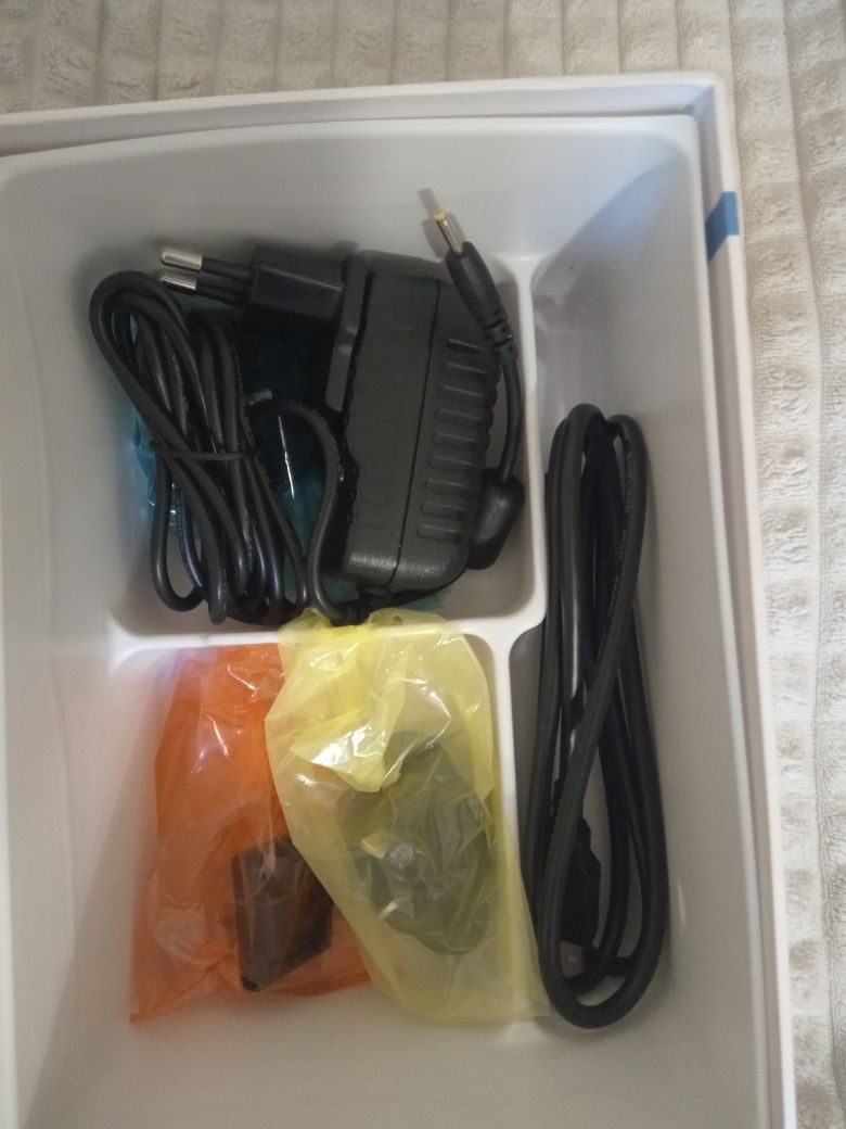 Thuraya Satsleeve + супутниковий термінал телефон