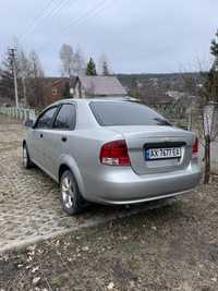 Срочно Chevrolet Aveo хорошее состояние с кондиционером  !