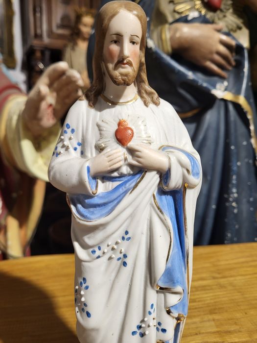 Stara porcelanowa figurka Pan Jezus Najświętsze Serce