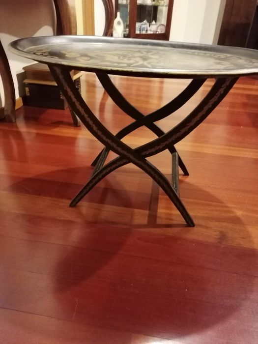 Tabuleiro pintado ao mão