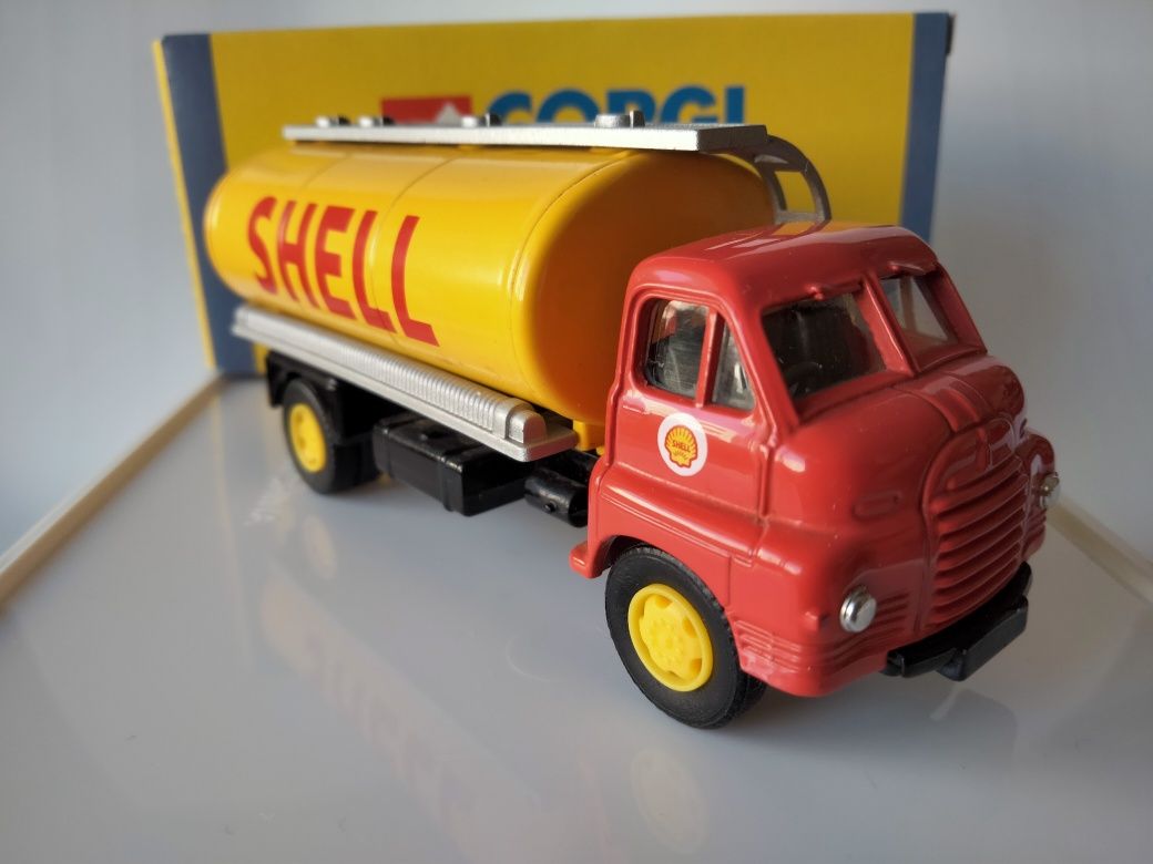 1/64 Bedford S Type Tanker "Shell" - 1950/1959 (Corgi)