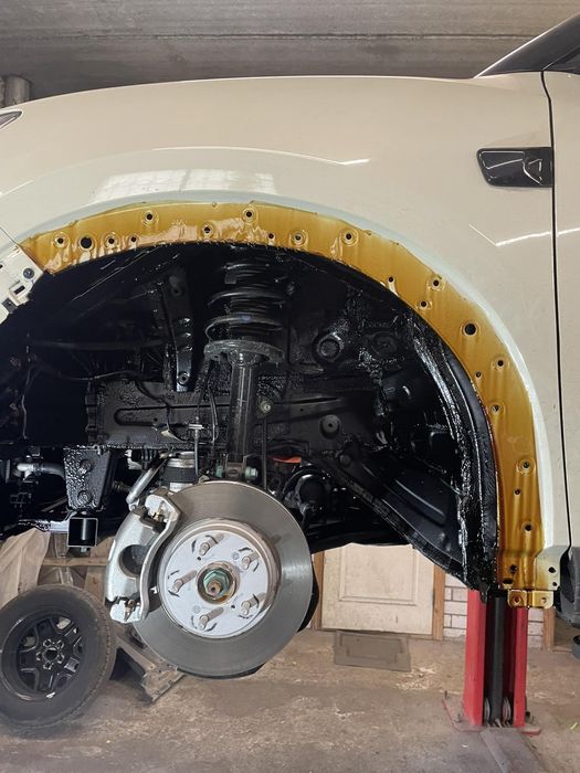 Антикорозийная обработка джипов сварка паркетников  седанов піскоструй