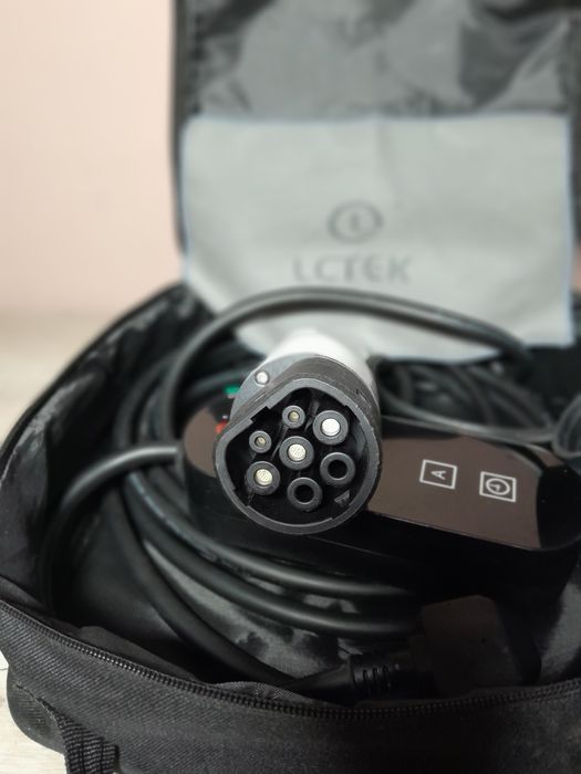 Зарядка для електромобіля ,LCTEK  на 16A 3.6 кВт + сумка