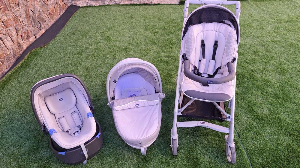 Trio Love Chicco ( Carrinho + Alcofa + Cadeira Auto) Como Novo