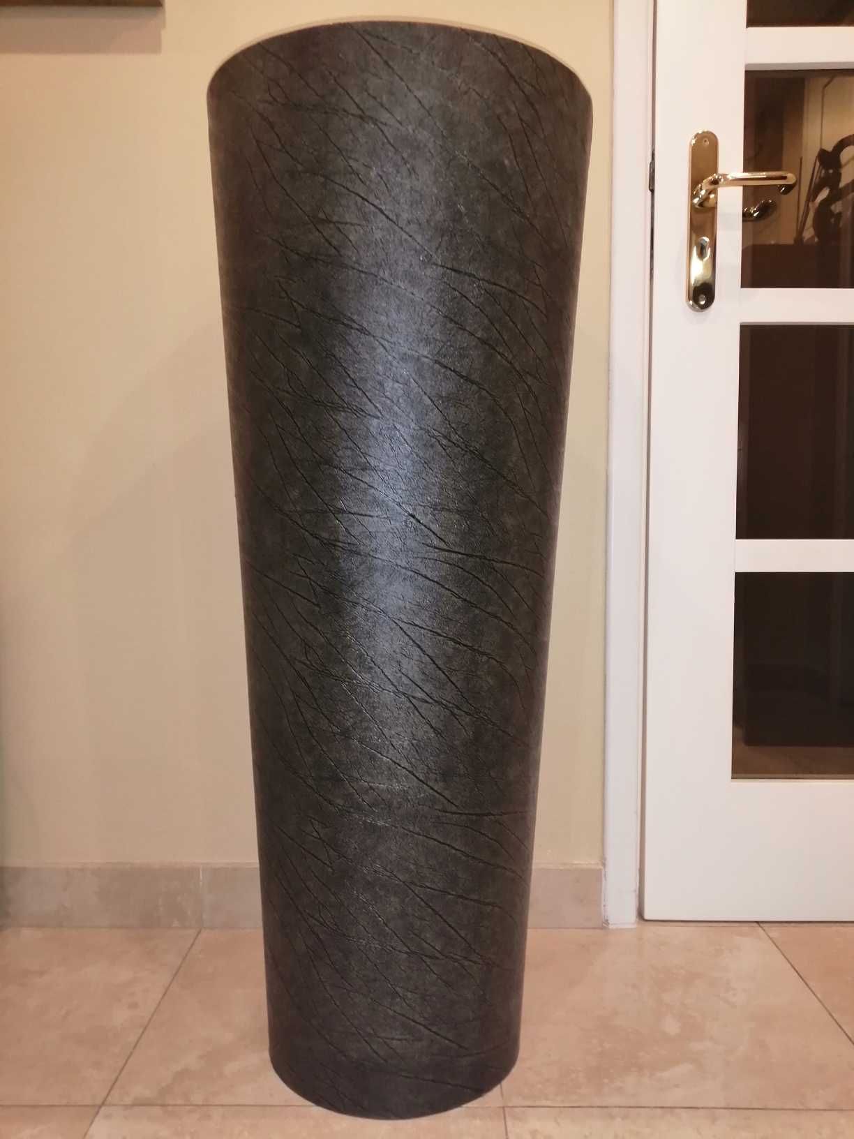 Vaso decorativo forrado a imitação de pele