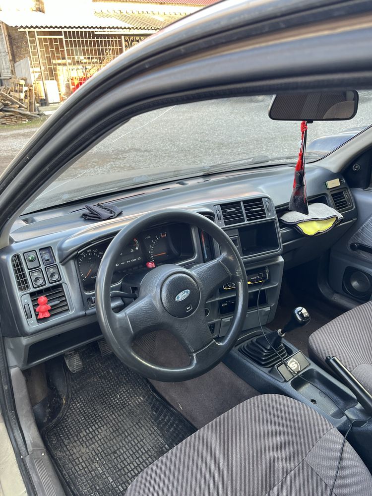 Ford Sierra 2.0