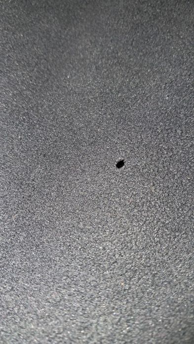 Продаю кофту berghaus розмір S маленький девект