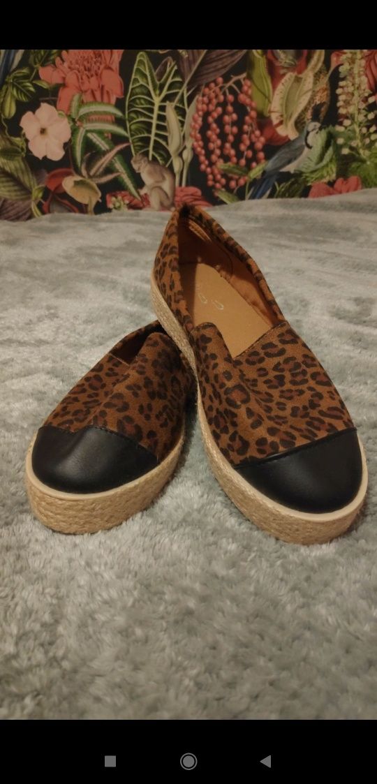 Buty panterka jak nowe
