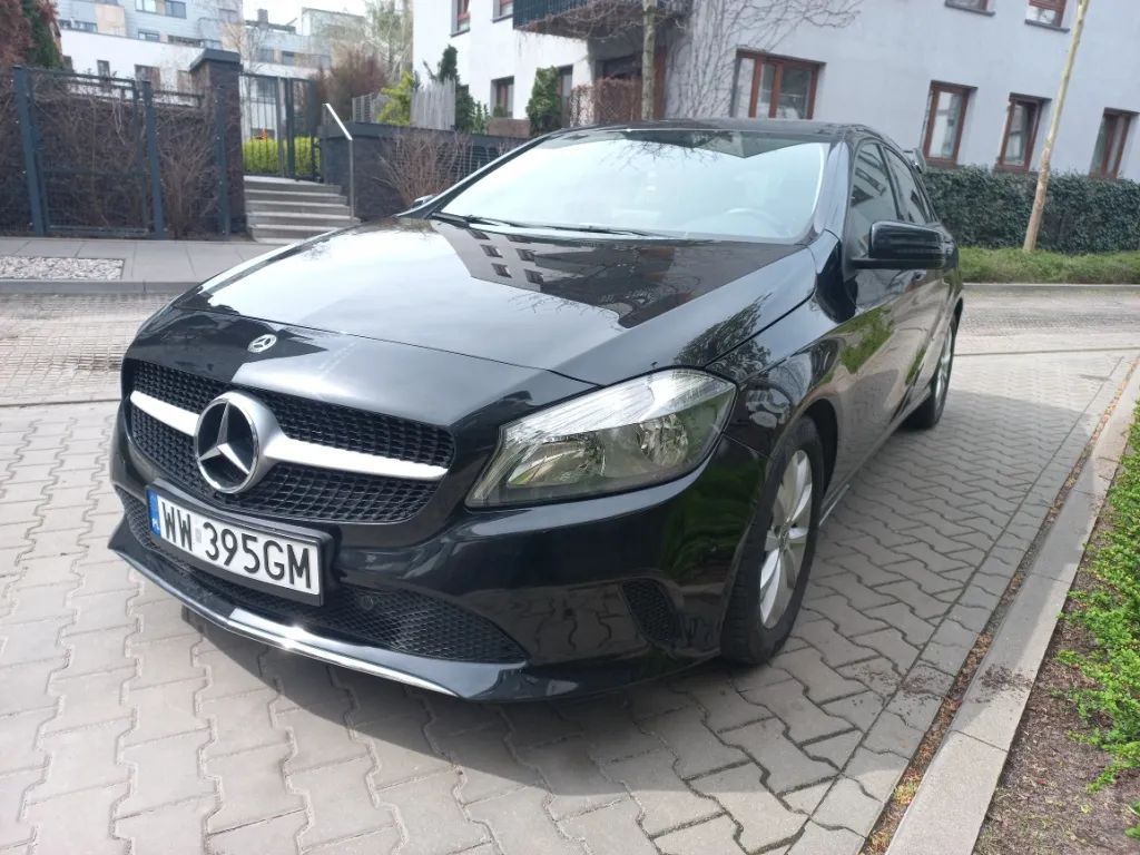 Mercedes-Benz Klasa A W176 122 KM 123 tys. km, 2 właściciel, oświetlenie ambiente