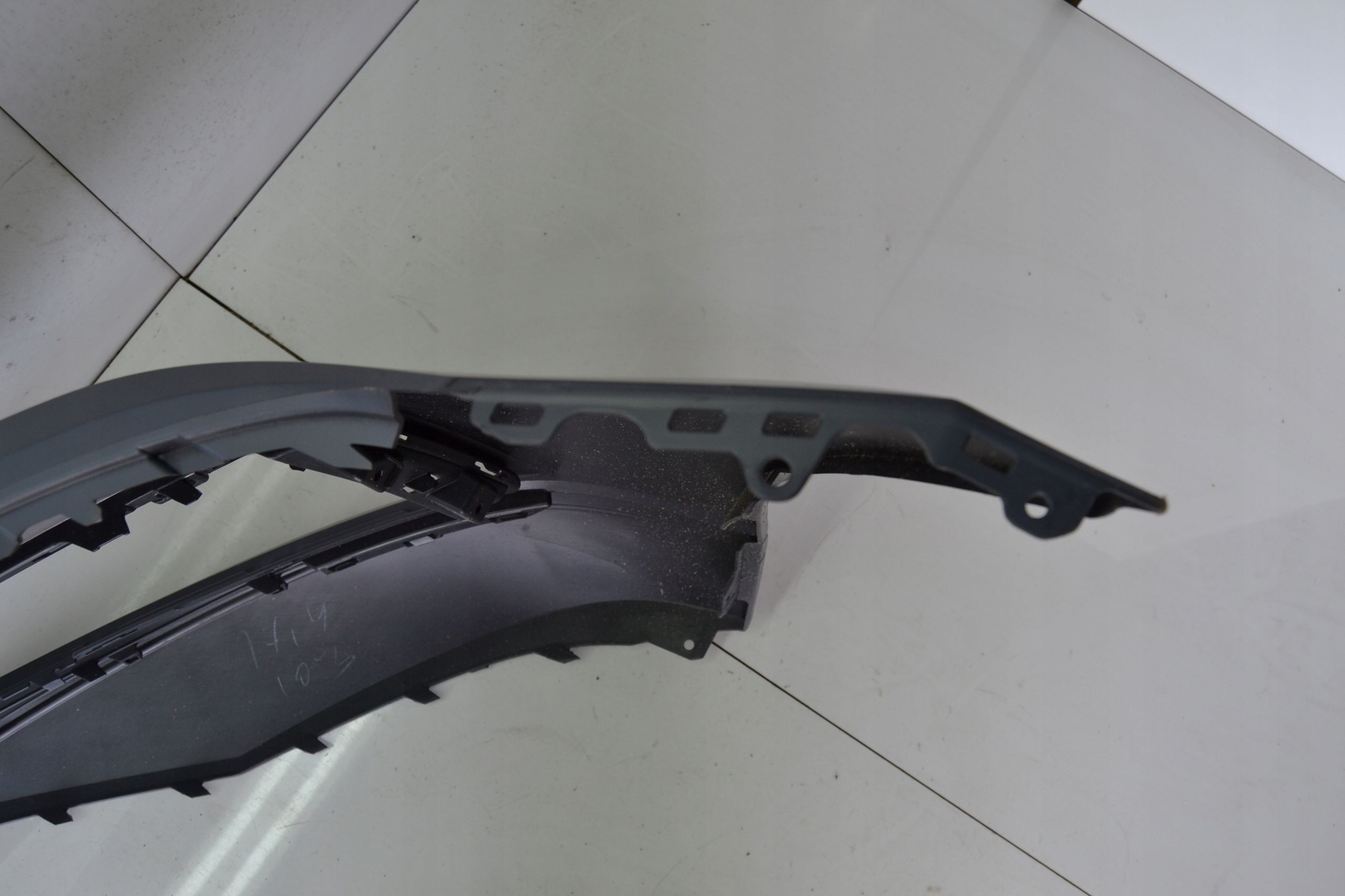 Nowy oryginalny VW Passat B8 Lift Zderzak przód