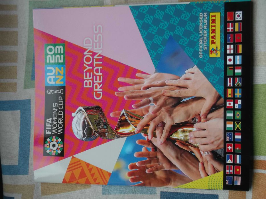 Cadernetas vazias dos Mundiais e outras