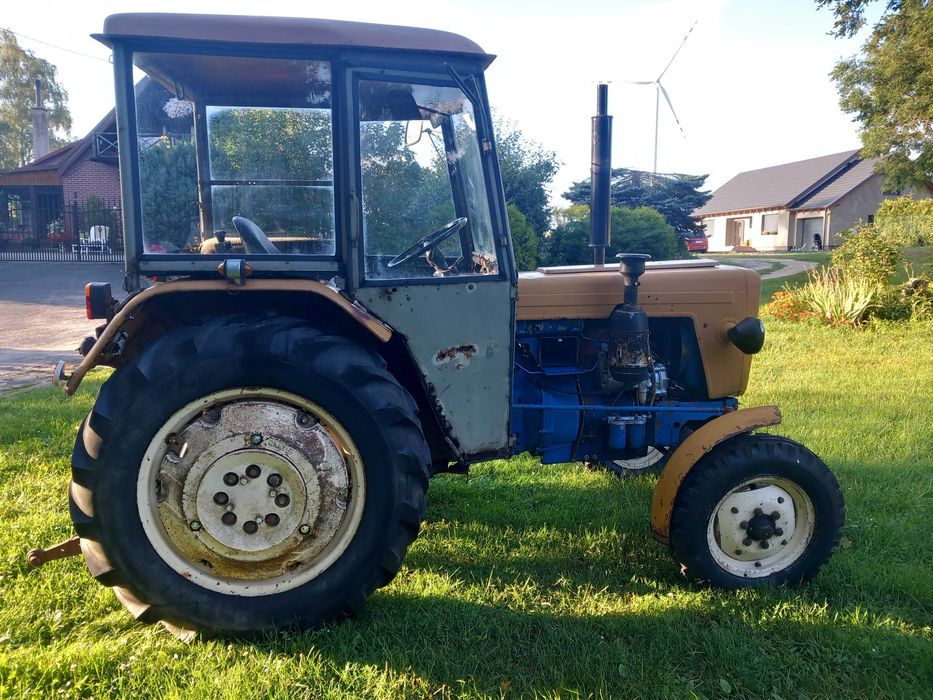 Ciągnik Ursus C330