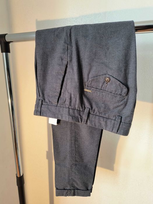 Мужские хлопковые брюки чинос jack & jones tapered fit chino серые