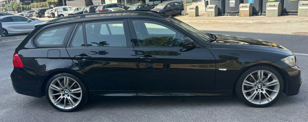 BMW 320d 2009 PACK-M