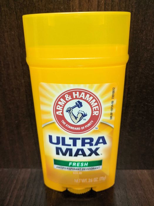 Набір з двох натуральних дезодорантів Arm&Hammer: Active sport і Fresh