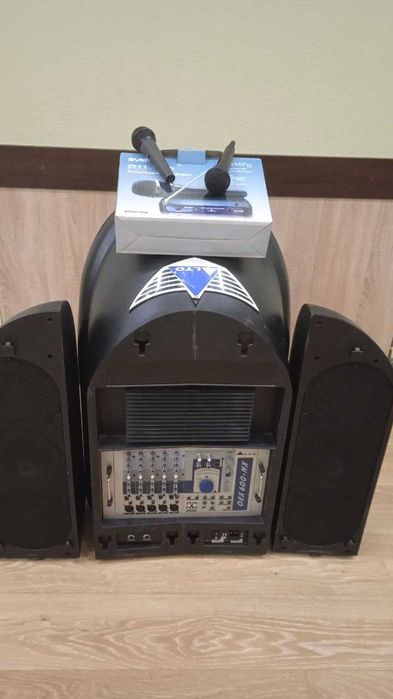 Оренда проектора у Полтаві та екрана 1.8х1.8м Аудіосистема