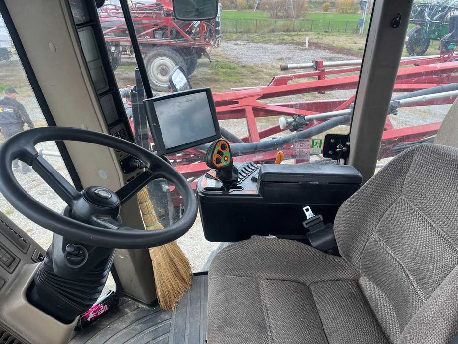 самохідний оприскувач Case IH SPX Patriot 4430