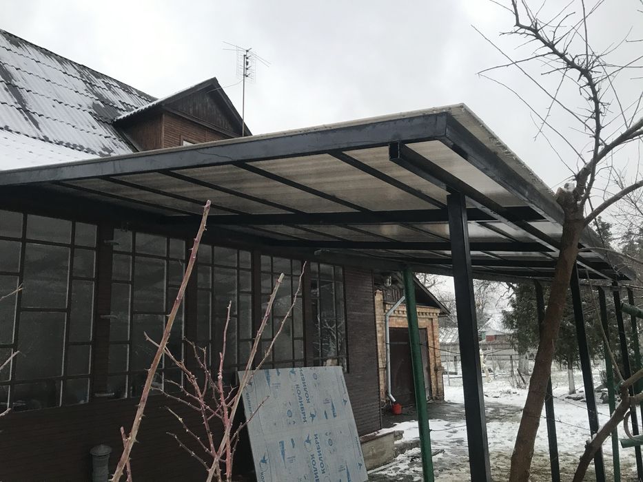 Паркан із рябиці ,паркан з профнастилу,ворота відкатні та розпашні