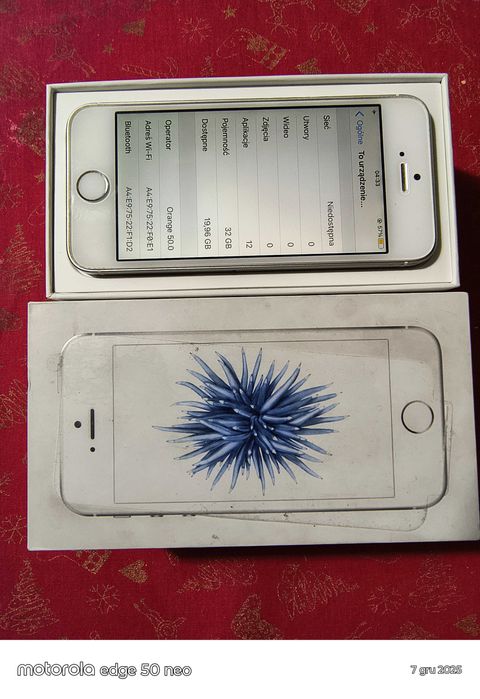 SPRZZEDAM iphon se 32 gb
