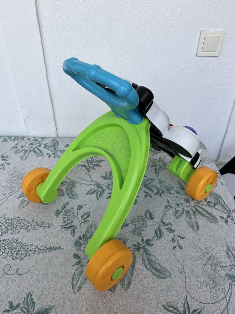 Brinquedo Zebra Fisher-Price (fala em espanhol)