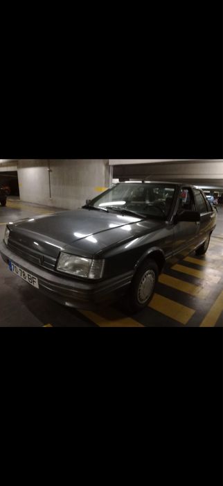 Renault 21