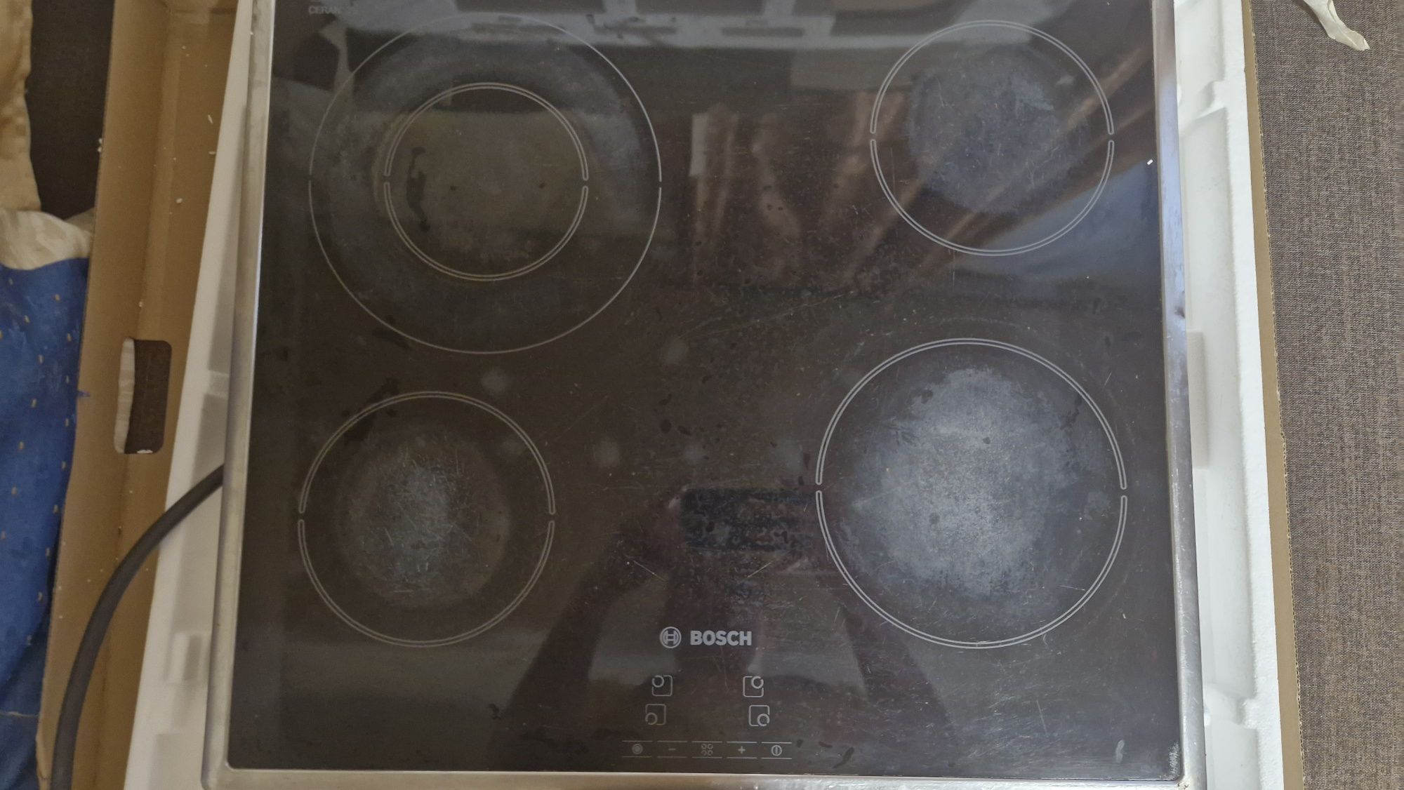 Продам варочную панель BOSCH