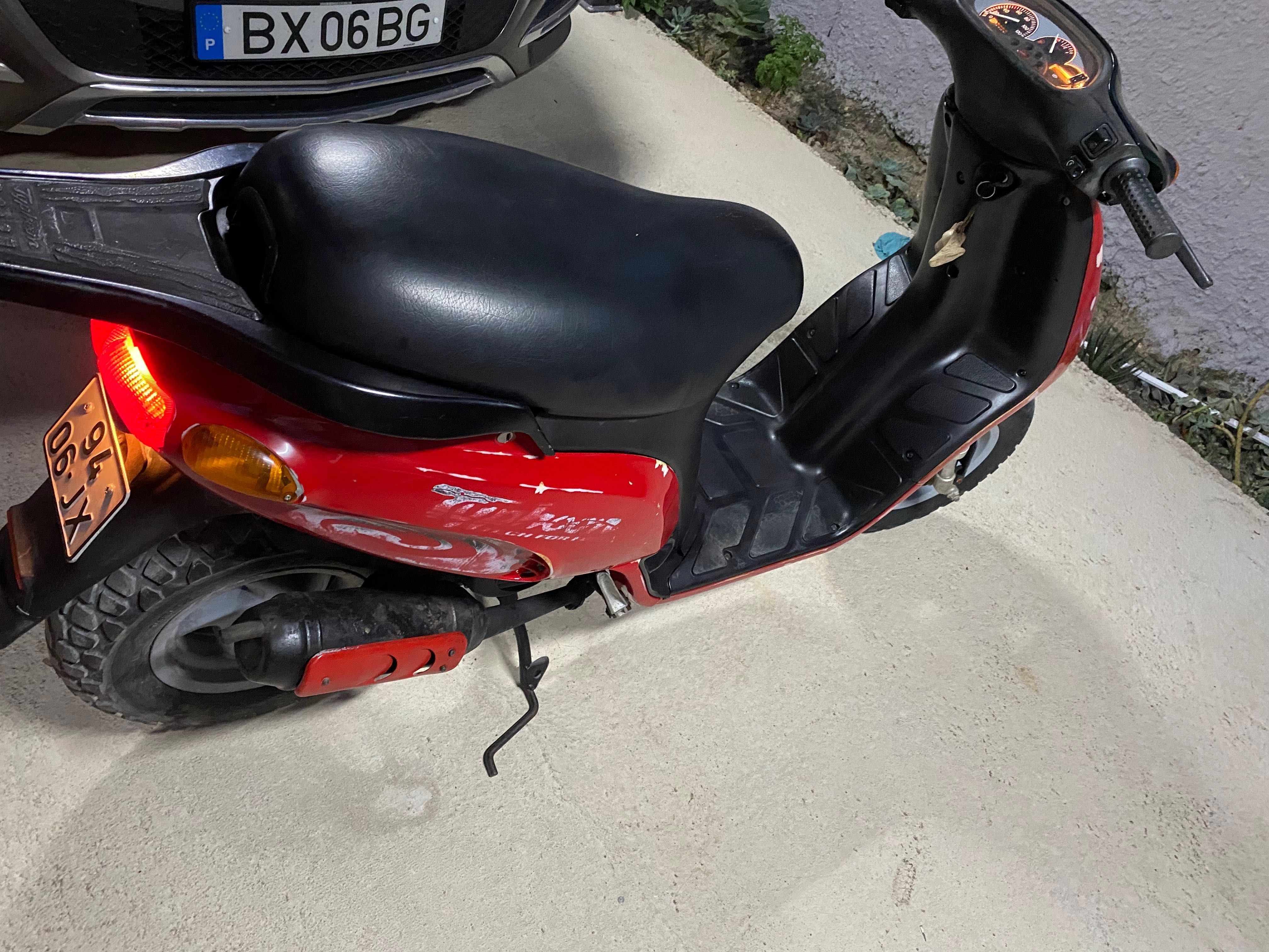 Gilera typhoon original como nova