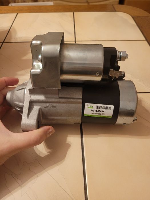 Nowy rozrusznik samochodowy