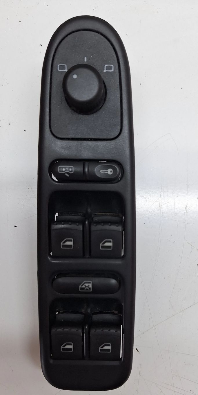 PANEL 4XEL.SZYBY , EL. LUSTERKA SEAT LEON I, TOLEDO II- EUROPA