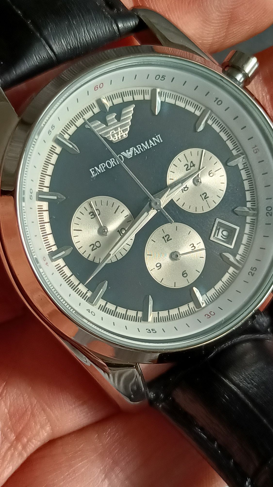 Elegancki zegarek chronograf