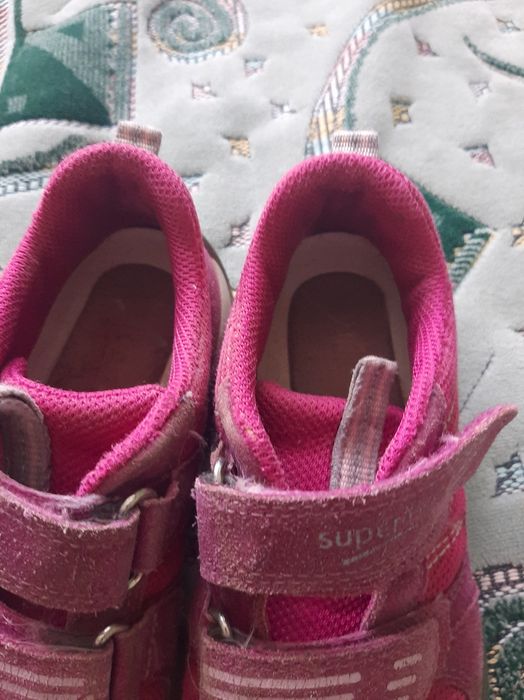 Осінні кросівки суперфіт 32,розмір.