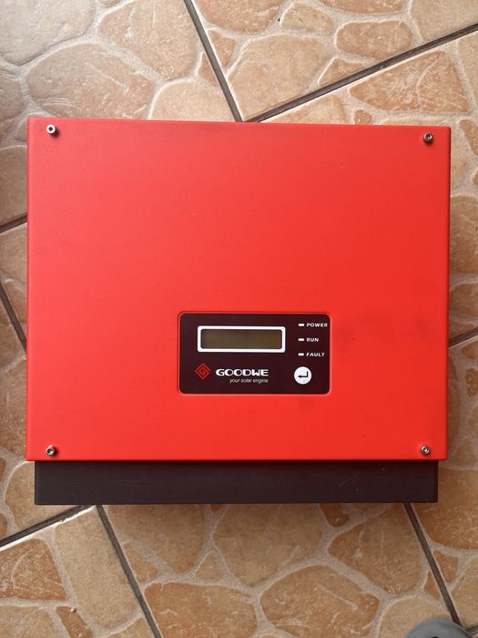 Goodwe falownik solarny fotowoltaika 3 kw.