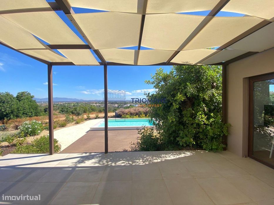 Moradia T3 com Piscina – Pestana Valley