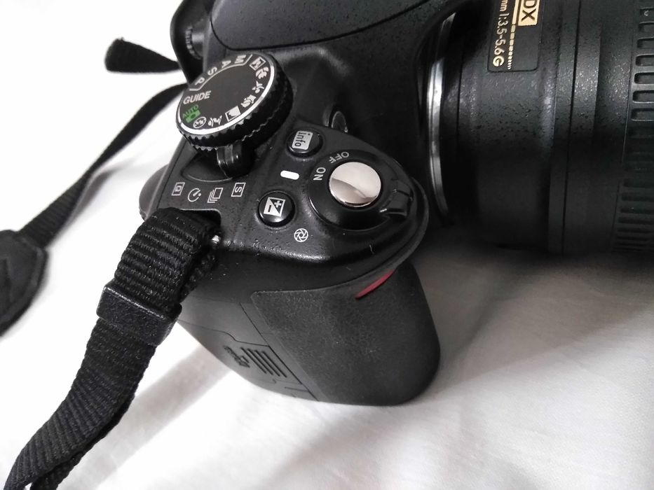 Продам фотоапарат Nikon D3100