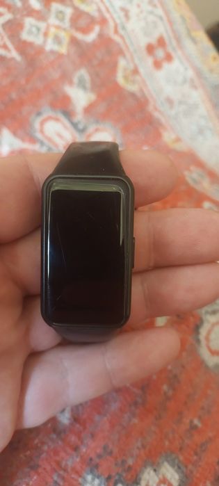 Часы Honor band 6