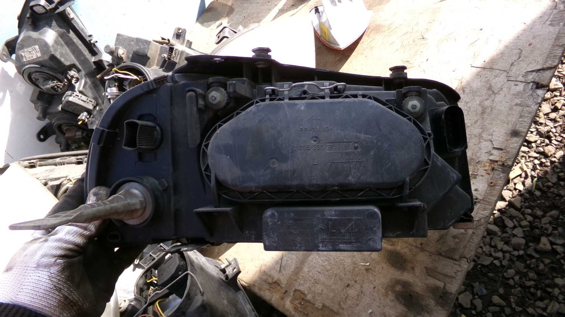 Mar5 Lampa przednia lewa volkswagen sharan I lift anglik