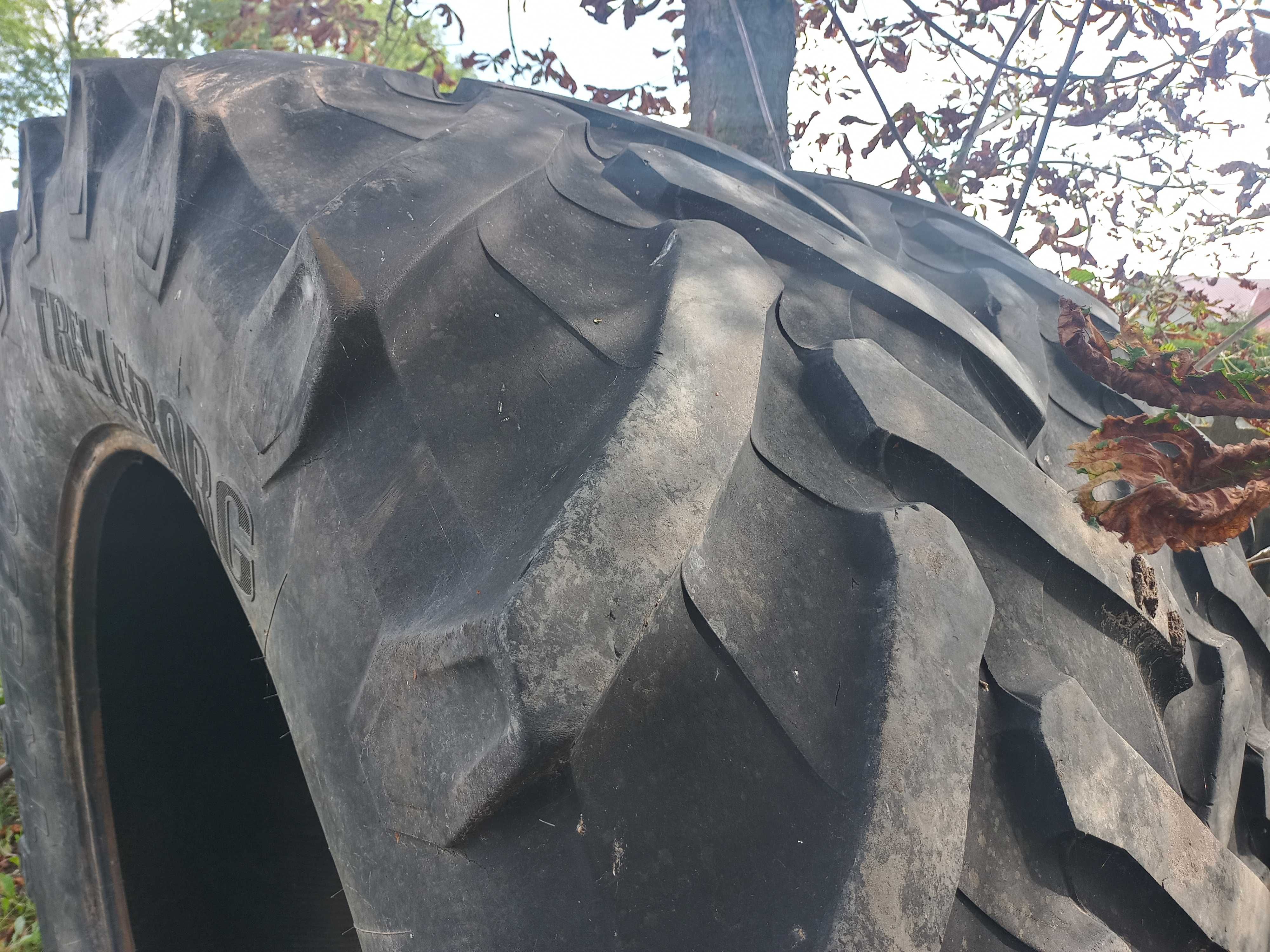 Opona rolnicza Trelleborg 650/65 R42   2 szt.