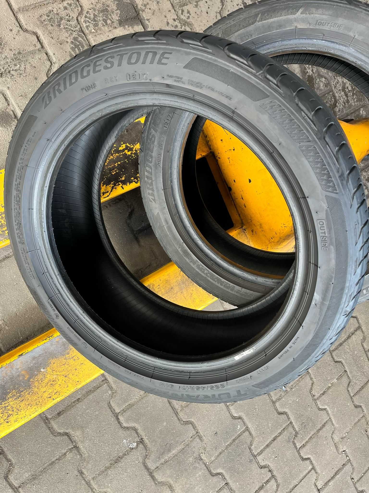 Opony letnie 2x 225/45 R17 Bridgestone Turanza T001
