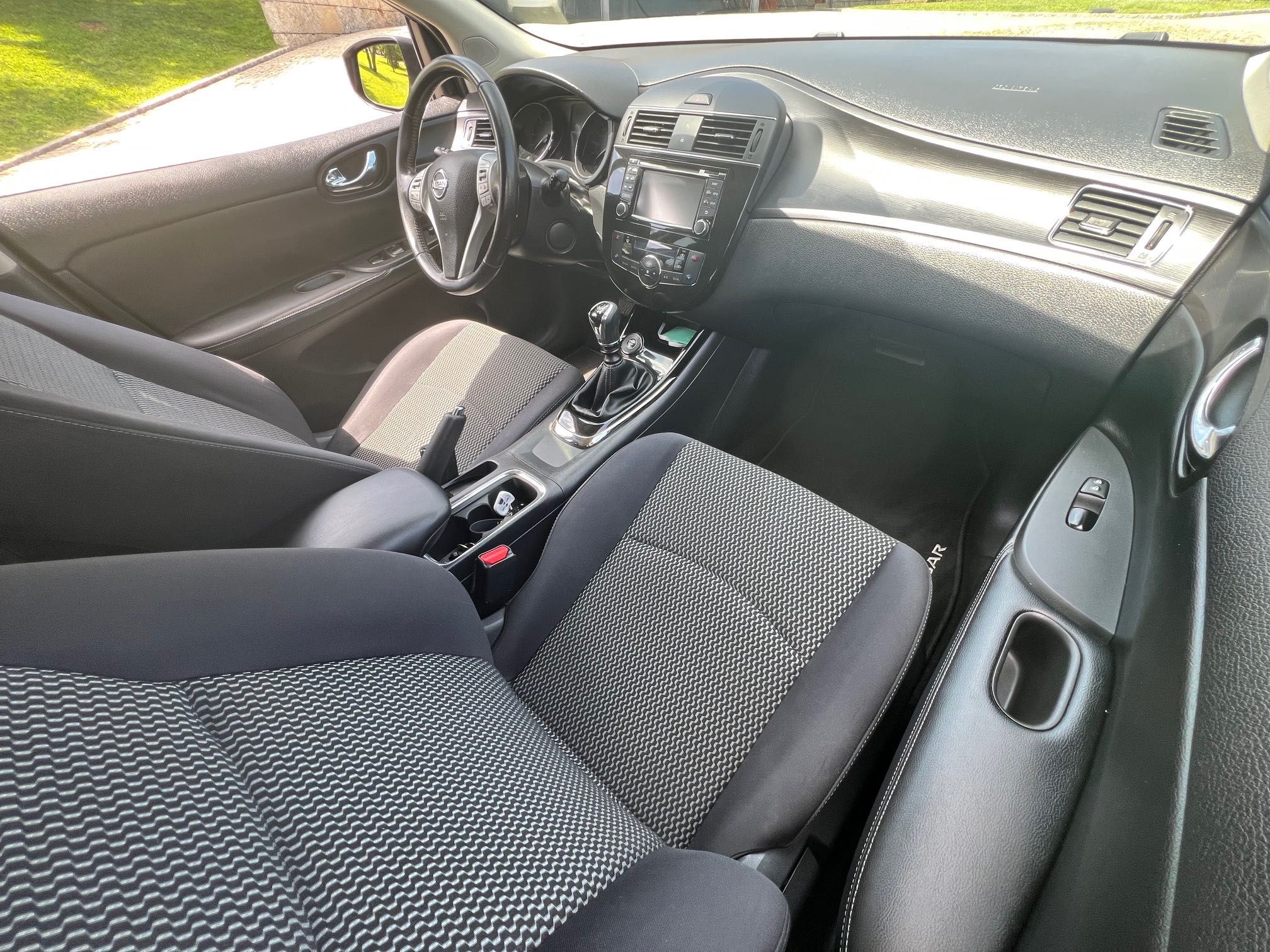 Nissan Pulsar 2015