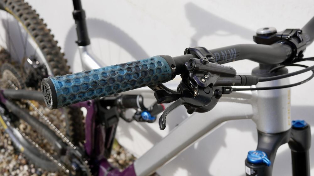 Focus Jam 6.9 2025 - M shimano XT Fox DT Chromag PNW Michelin