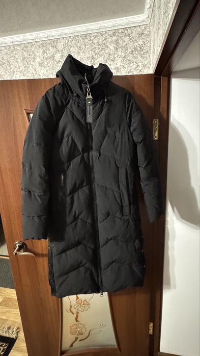 Зимове довге пальто