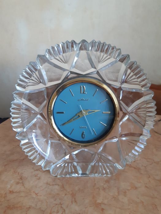 Годинник  стан  -- вживаний  ...