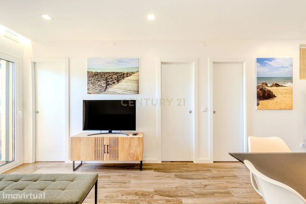 Apartamento T2  a 800m da praia da Galé/Salgados