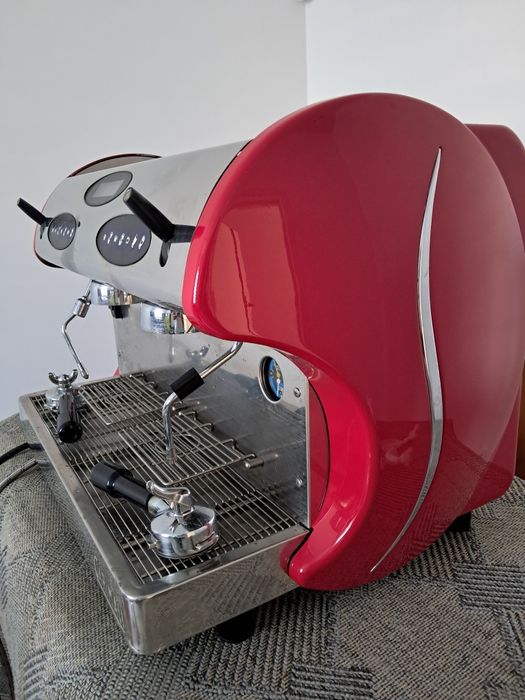 Кавомашина професійного типу Carimali  2 GR