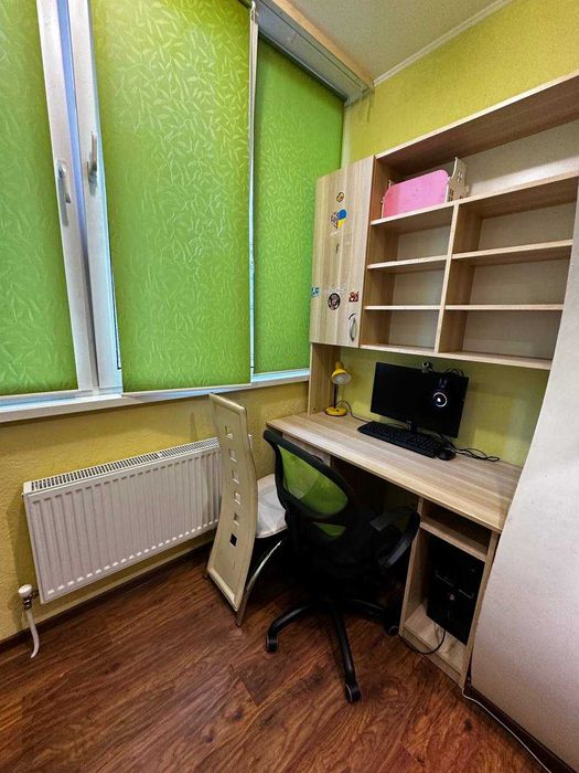 3к квартира на Південно-Заході з меблями і технікою!Гарний ТОРГ!