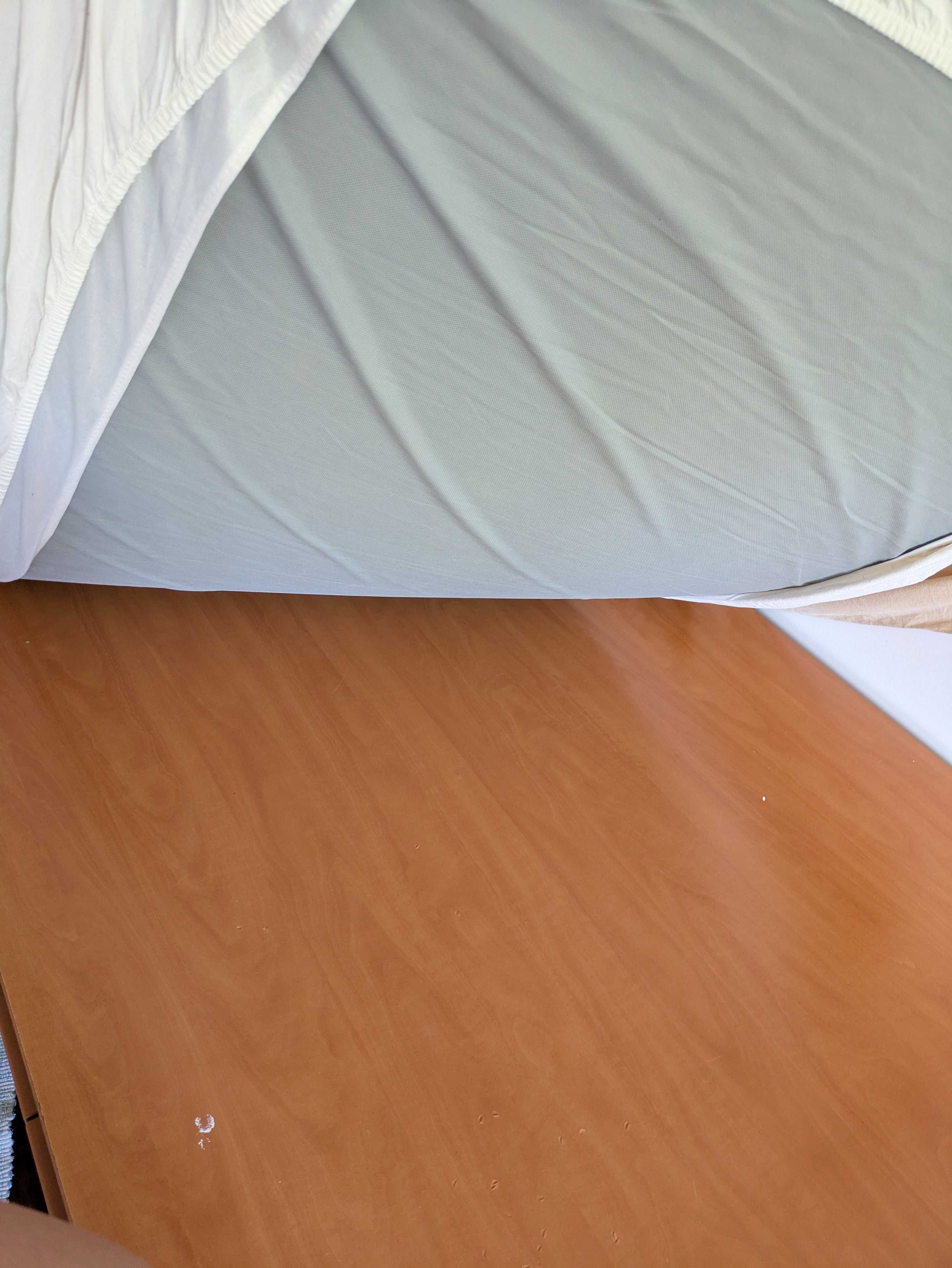 Cama solteiro com gavetas